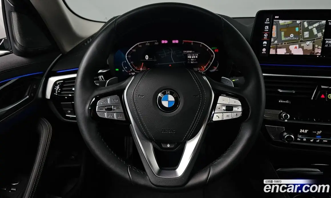 BMW 5 серия 2021 2.0 автомат (гидро), фото 18