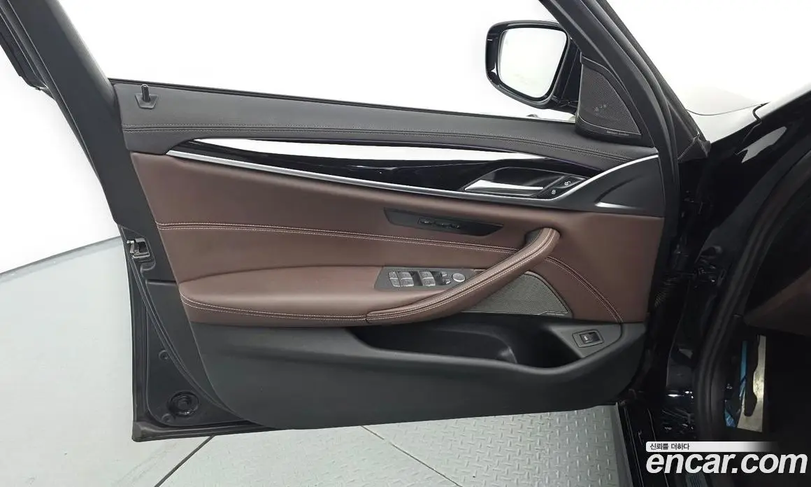 BMW 5 серия 2022 2.0 автомат (гидро), фото 14 BMW 5 серия 2022 2.0 автомат (гидро), фото 14