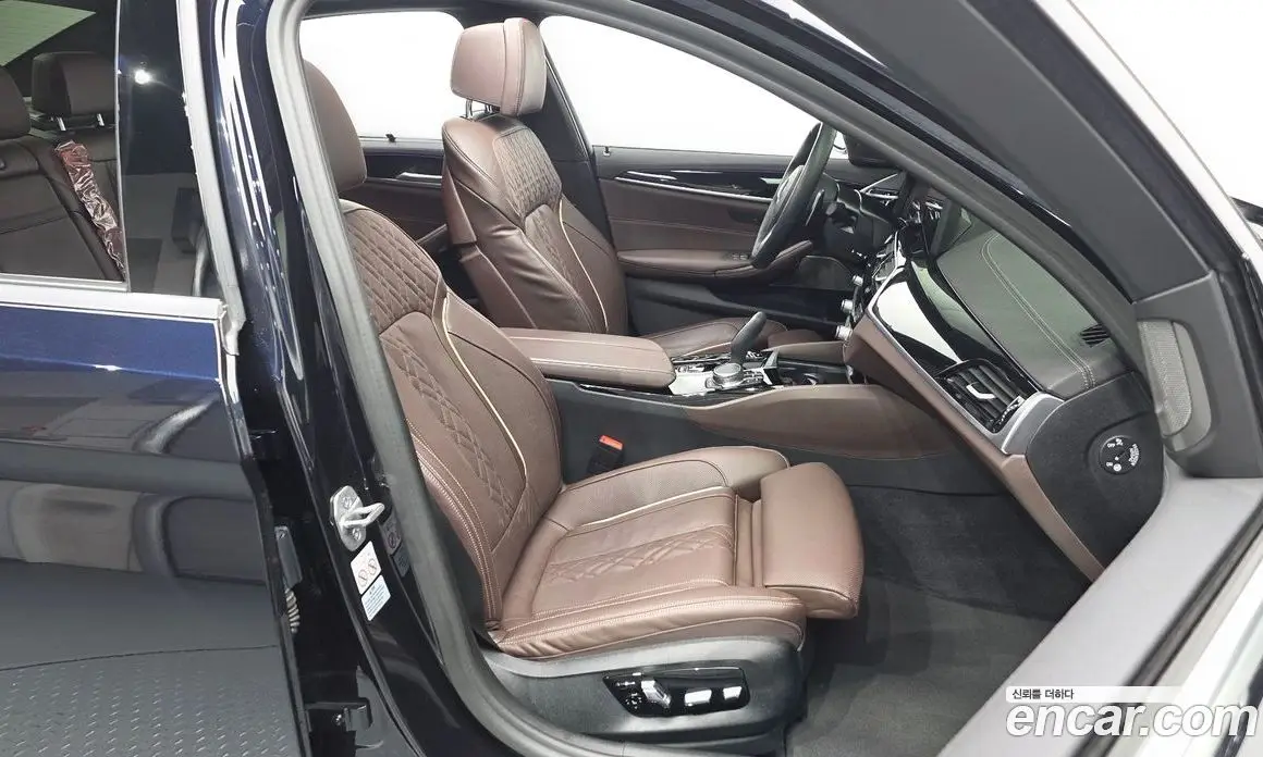 BMW 5 серия 2022 2.0 автомат (гидро), фото 16 BMW 5 серия 2022 2.0 автомат (гидро), фото 16