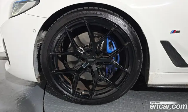 BMW 5 серия 2022 4.4 автомат (гидро), миниатюра 5 BMW 5 серия 2022 4.4 автомат (гидро), миниатюра 5