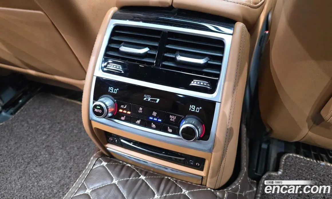 BMW 7 серия 2019 3.0 автомат (гидро), фото 19 BMW 7 серия 2019 3.0 автомат (гидро), фото 19
