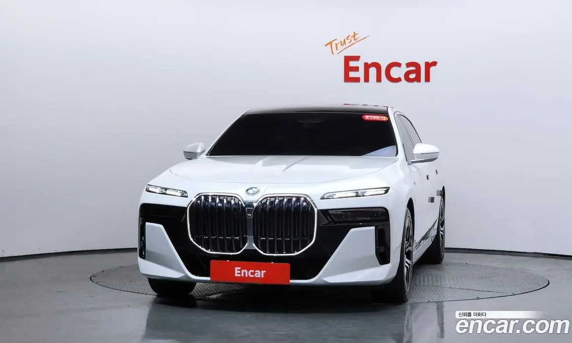 BMW 7 серия 2025 3.0 автомат (гидро), фото 2 BMW 7 серия 2025 3.0 автомат (гидро), фото 2