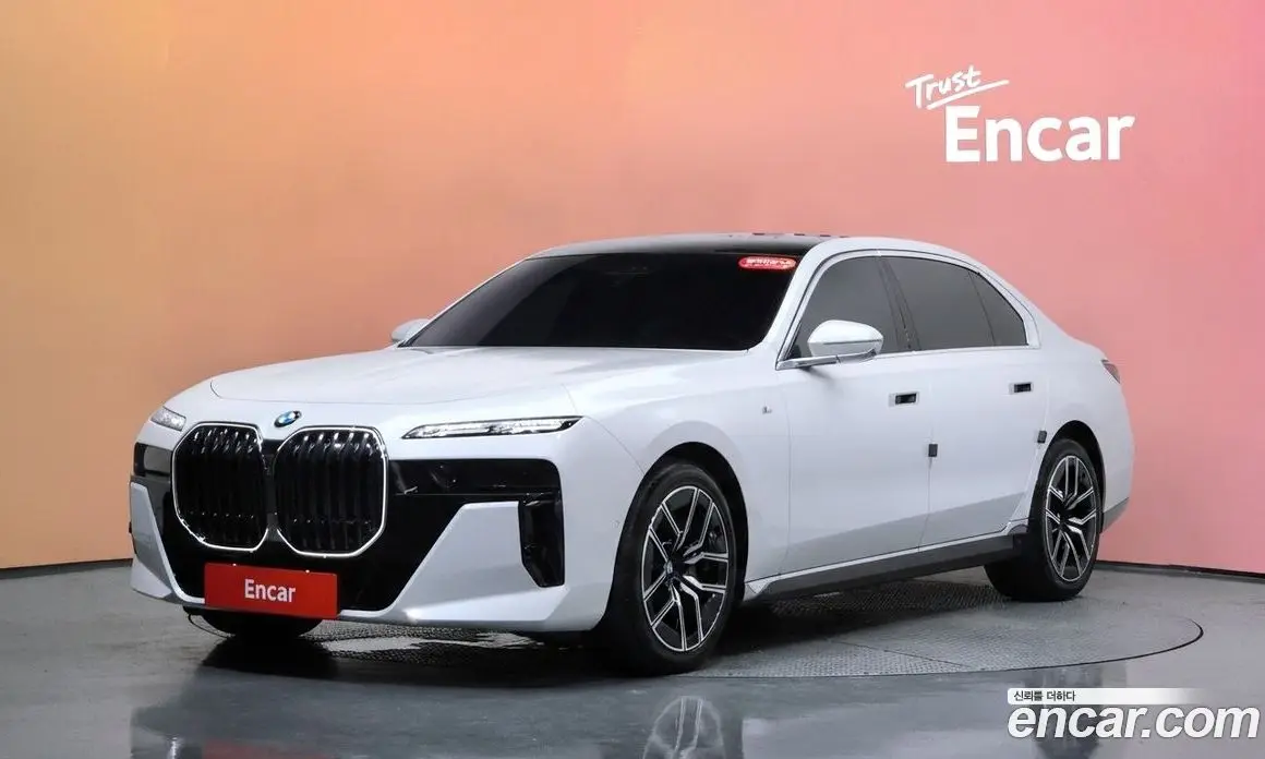 BMW 7 серия 2025 3.0 автомат (гидро), фото 38 BMW 7 серия 2025 3.0 автомат (гидро), фото 38