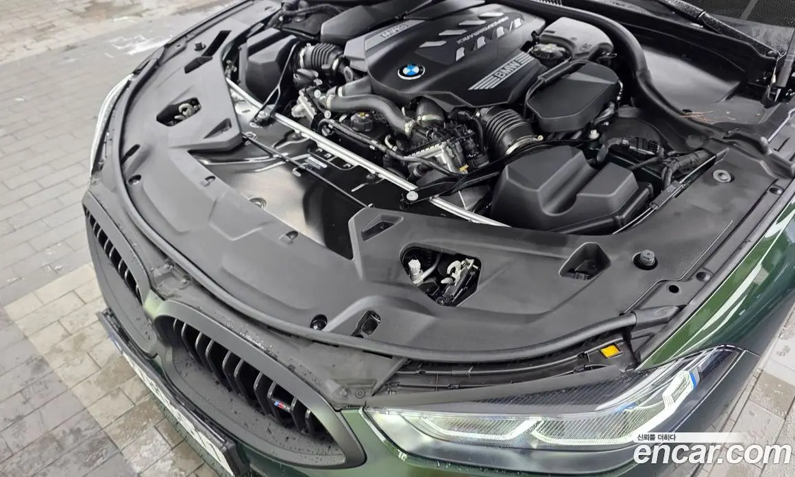 BMW 8 серия 2025 4.4 автомат (гидро), фото 6 BMW 8 серия 2025 4.4 автомат (гидро), фото 6