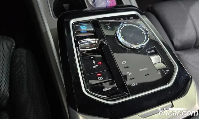 BMW i7 2023 0.3 автомат (гидро), миниатюра 12