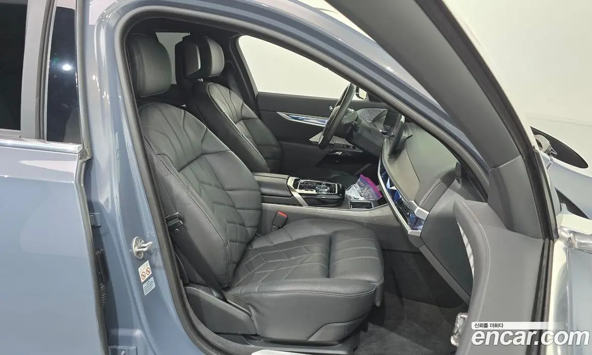 BMW i7 2023 0.3 автомат (гидро), фото 16 BMW i7 2023 0.3 автомат (гидро), фото 16