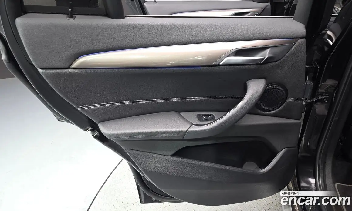 BMW X1 2021 2.0 автомат (гидро), фото 15 BMW X1 2021 2.0 автомат (гидро), фото 15
