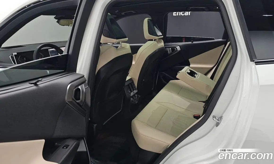 BMW X3 2026 2.0 автомат (гидро), фото 18 BMW X3 2026 2.0 автомат (гидро), фото 18