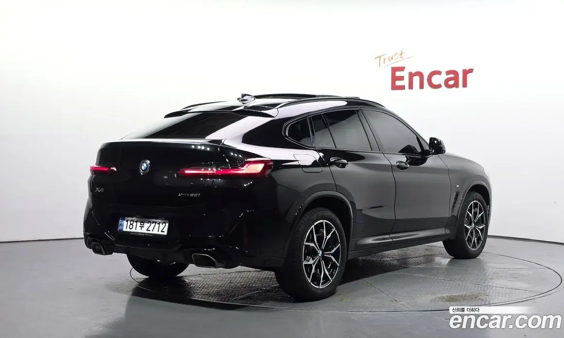 BMW X4 2023 2.0 автомат (гидро), фото 2 BMW X4 2023 2.0 автомат (гидро), фото 2