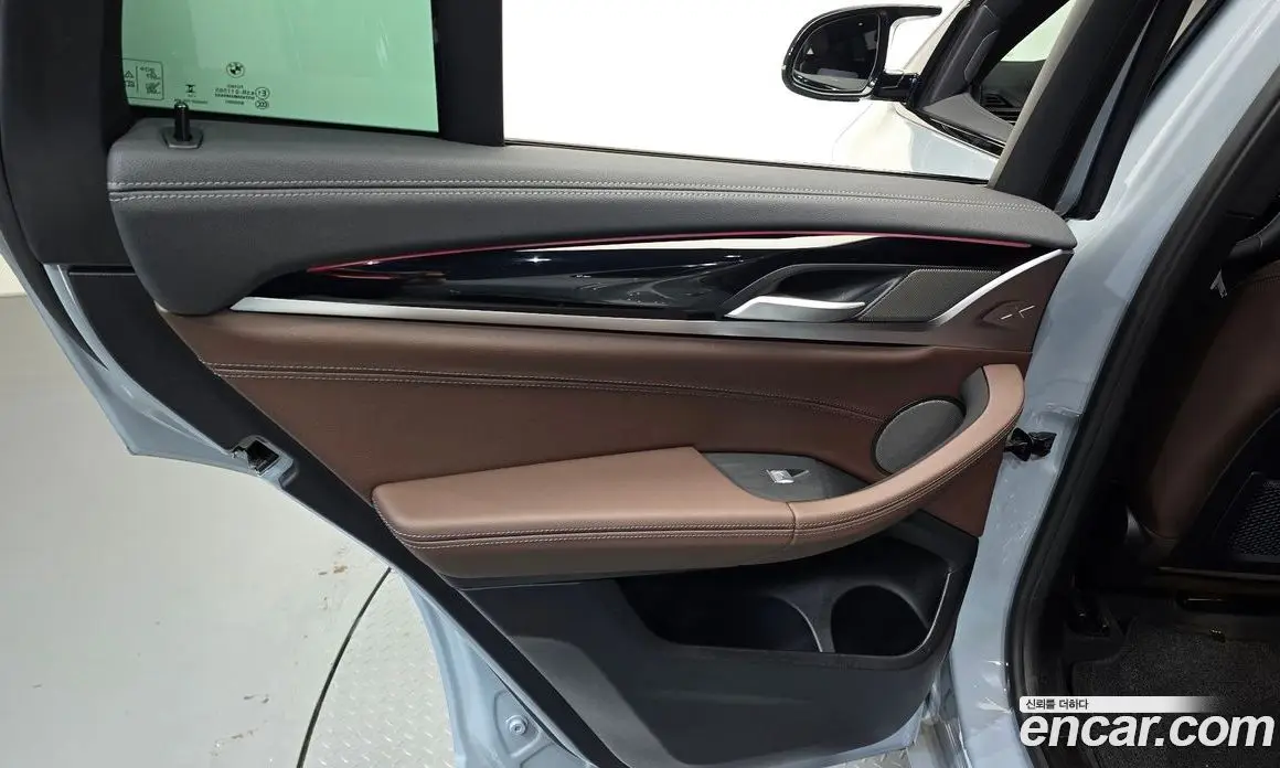 BMW X4 2025 3.0 автомат (гидро), фото 15