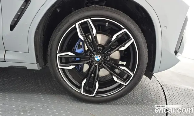 BMW X4 2025 3.0 автомат (гидро), миниатюра 7