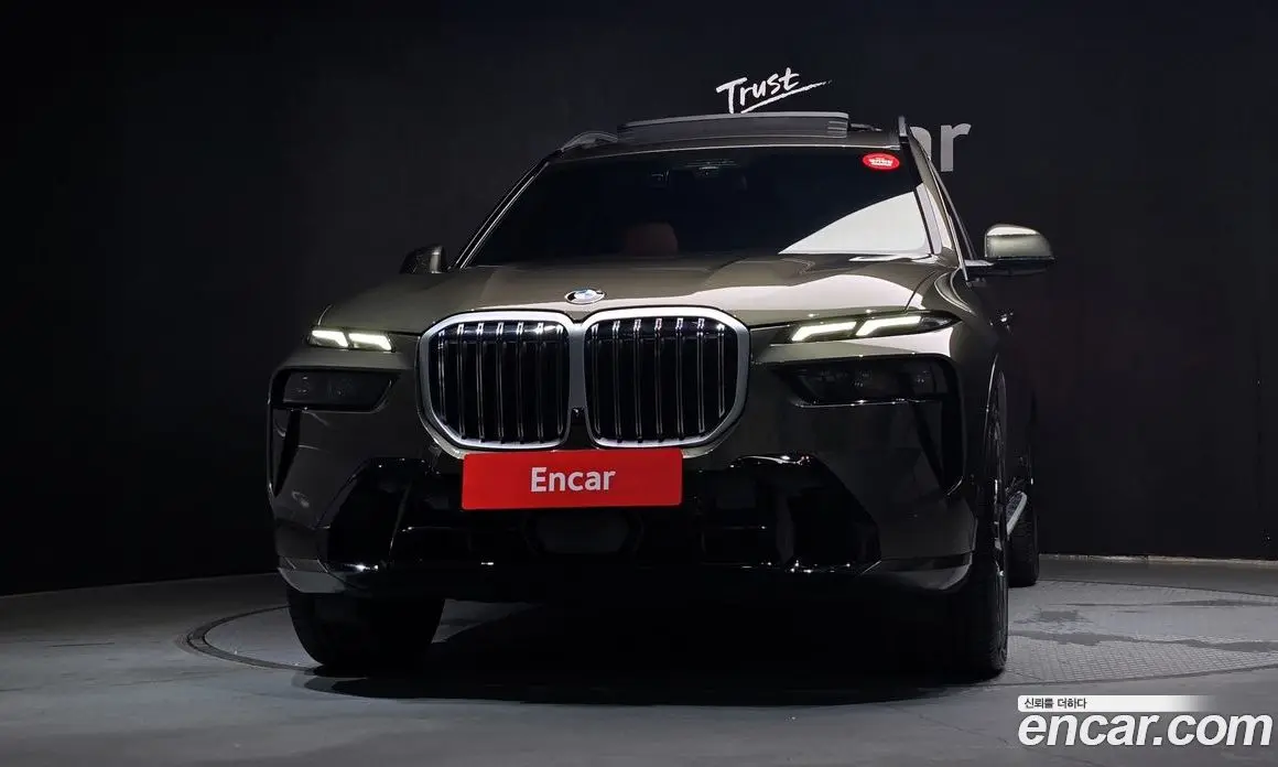 BMW X7 2023 3.0 автомат (гидро), фото 3