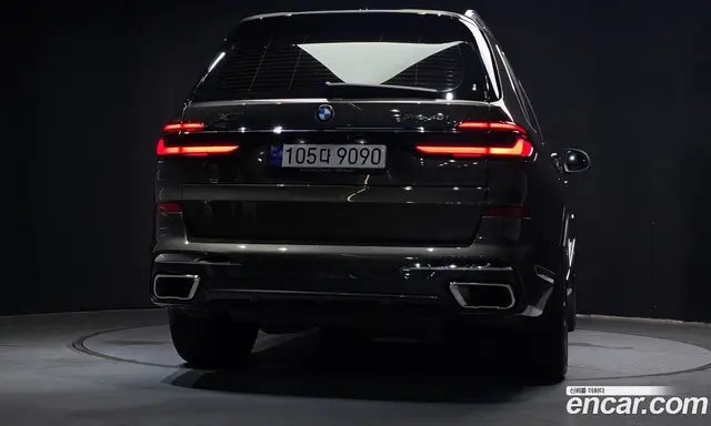 BMW X7 2023 3.0 автомат (гидро), миниатюра 4