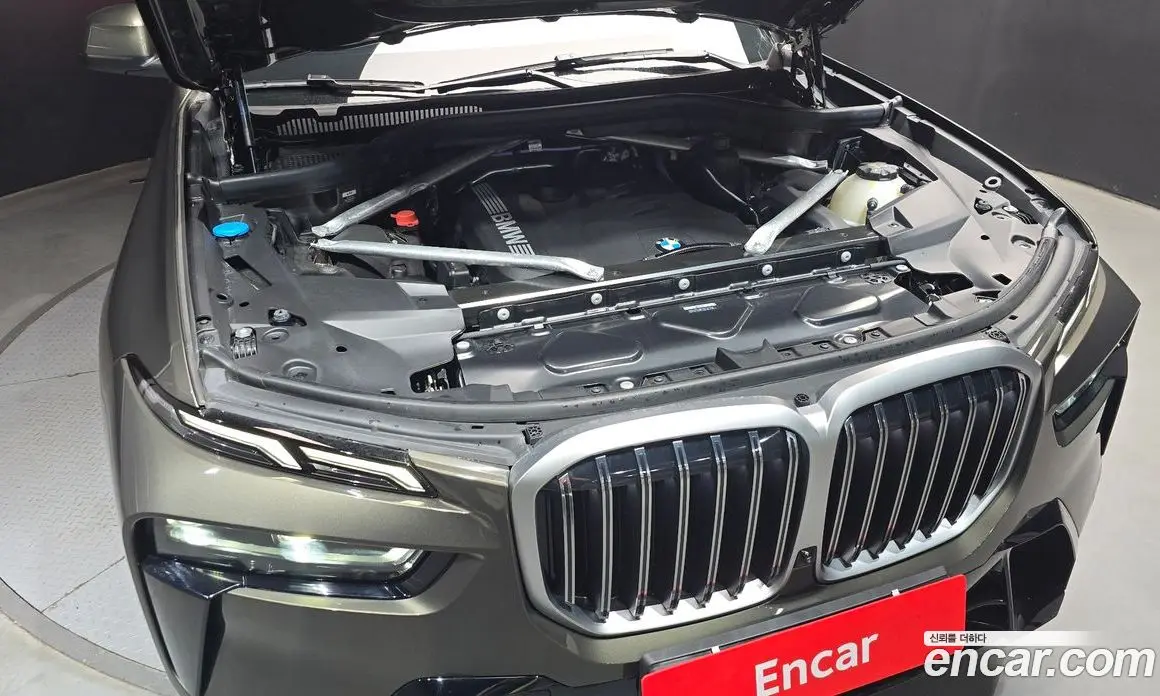 BMW X7 2023 3.0 автомат (гидро), фото 6