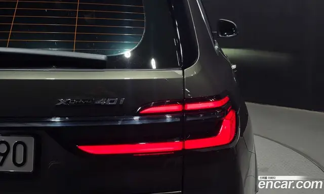 BMW X7 2023 3.0 автомат (гидро), миниатюра 9