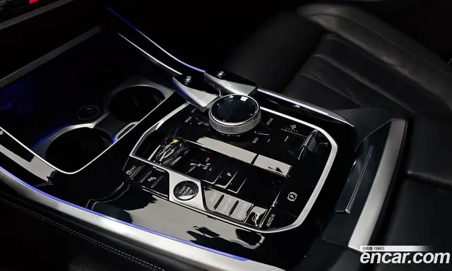 BMW X7 2023 3.0 автомат (гидро), миниатюра 12