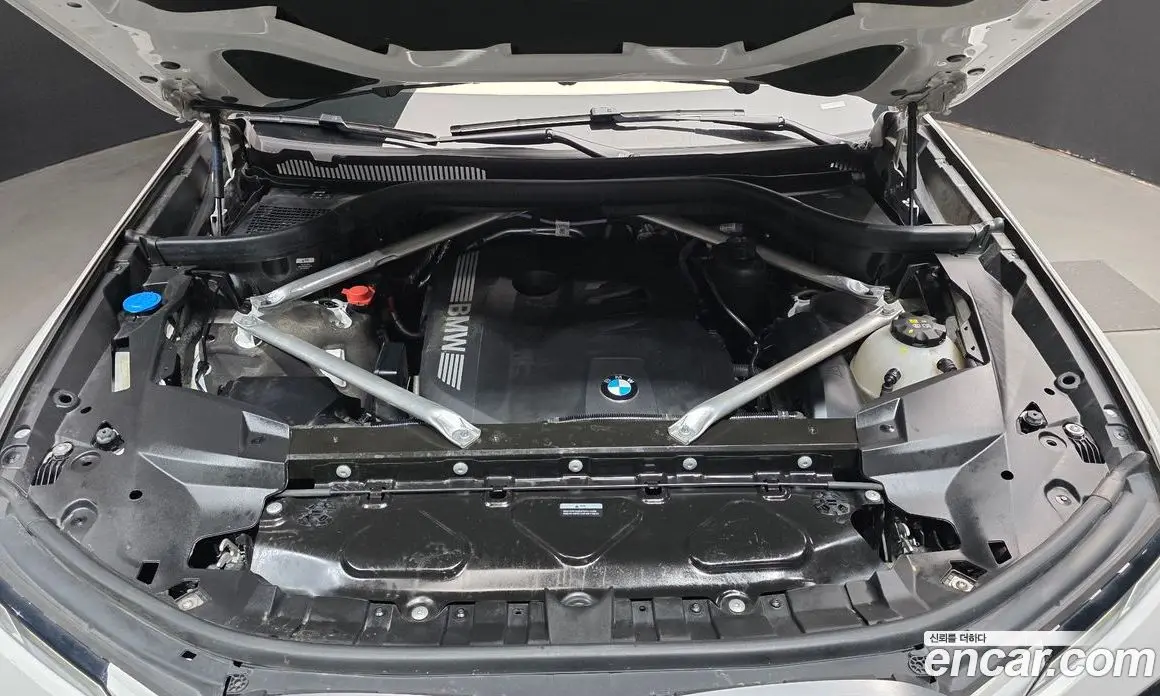 BMW X7 2023 3.0 автомат (гидро), фото 6