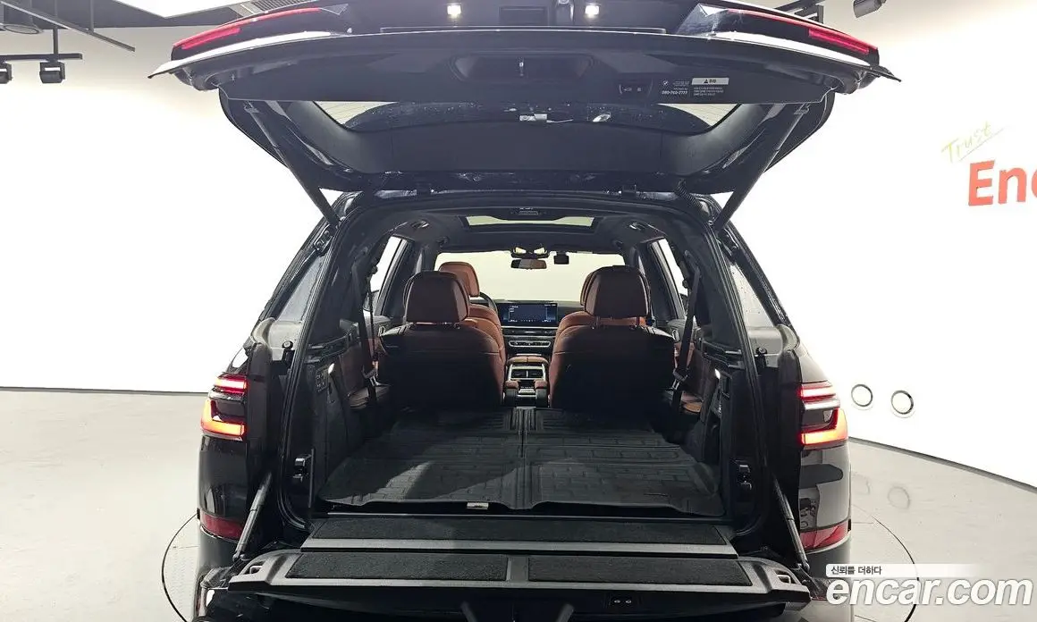 BMW X7 2024 3.0 автомат (гидро), фото 18