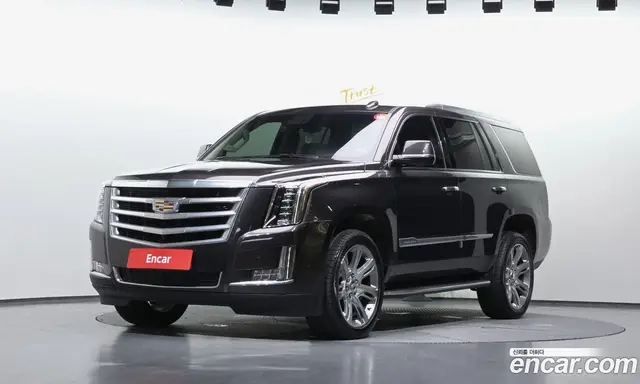 Cadillac Escalade, 2018, 37 985 км