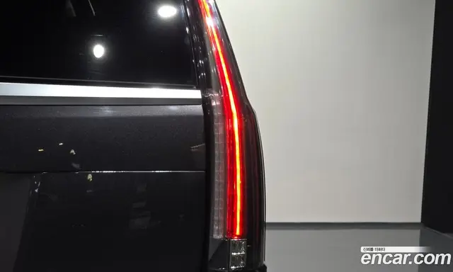 Cadillac Escalade 2018 6.2 автомат (гидро), миниатюра 9 Cadillac Escalade 2018 6.2 автомат (гидро), миниатюра 9