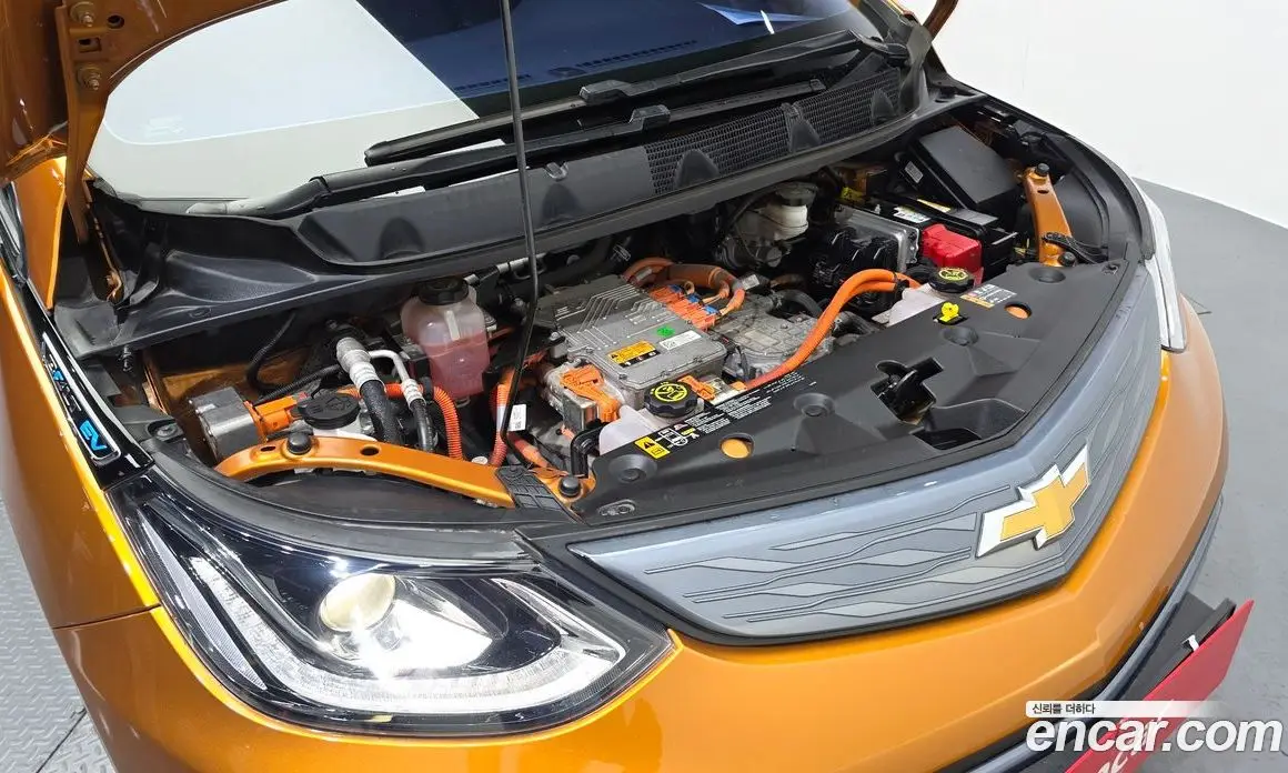 Chevrolet Bolt EV 2018 0.2 автомат (гидро), фото 6 Chevrolet Bolt EV 2018 0.2 автомат (гидро), фото 6