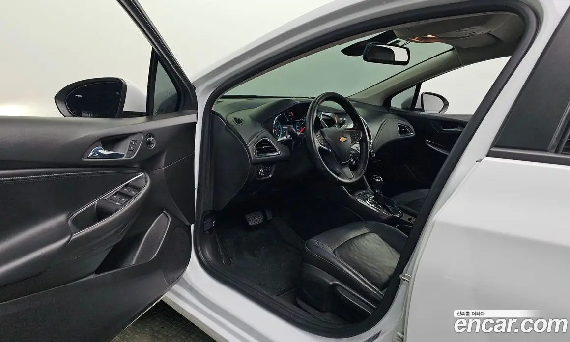 Chevrolet Cruze 2017 1.4 автомат (гидро), фото 13 Chevrolet Cruze 2017 1.4 автомат (гидро), фото 13