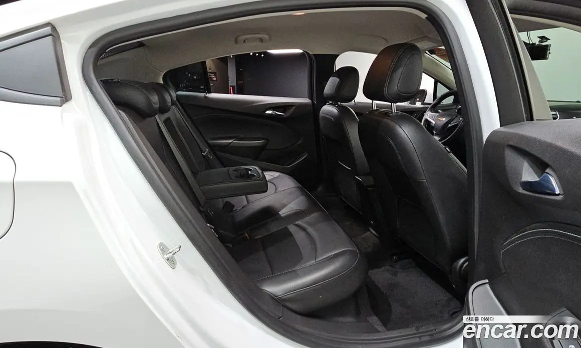 Chevrolet Cruze 2017 1.4 автомат (гидро), фото 16 Chevrolet Cruze 2017 1.4 автомат (гидро), фото 16