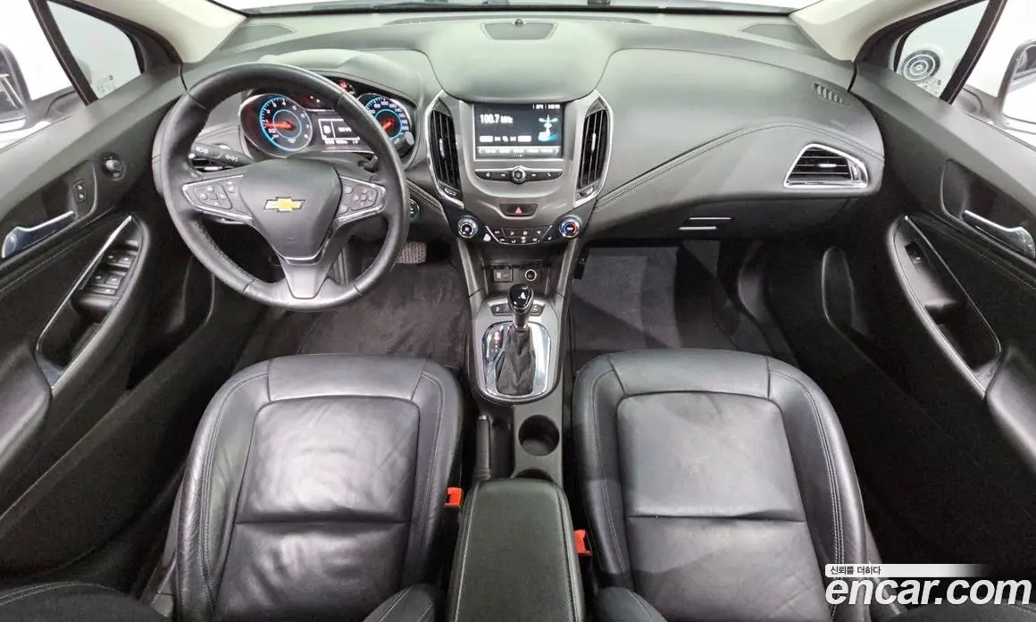Chevrolet Cruze 2017 1.4 автомат (гидро), фото 10 Chevrolet Cruze 2017 1.4 автомат (гидро), фото 10