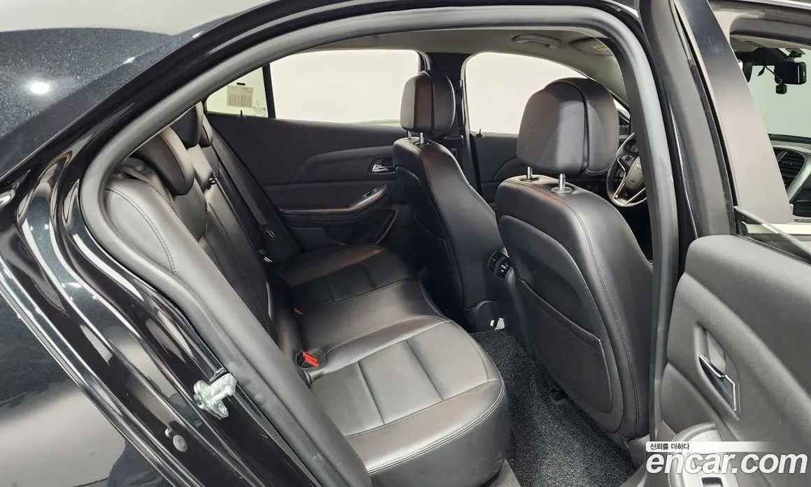 Chevrolet Malibu 2016 2.0 автомат (гидро), фото 11 Chevrolet Malibu 2016 2.0 автомат (гидро), фото 11