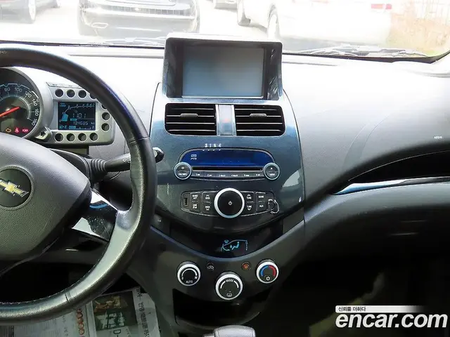 Chevrolet Spark 2011 1.0 автомат (гидро), миниатюра 10 Chevrolet Spark 2011 1.0 автомат (гидро), миниатюра 10