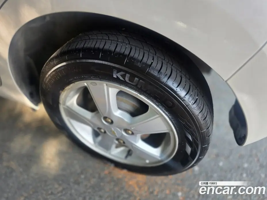 Chevrolet Spark 2015 1.0 автомат (гидро), фото 10 Chevrolet Spark 2015 1.0 автомат (гидро), фото 10