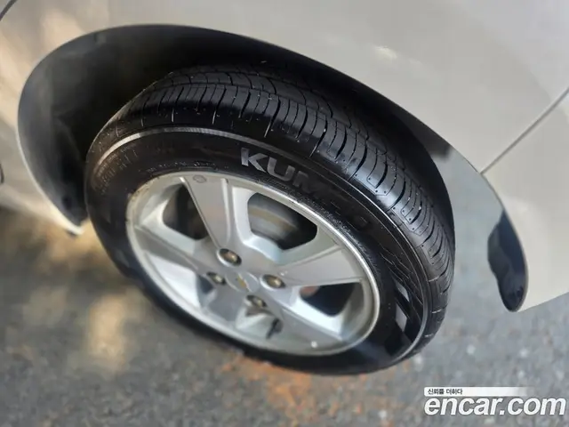 Chevrolet Spark 2015 1.0 автомат (гидро), миниатюра 10 Chevrolet Spark 2015 1.0 автомат (гидро), миниатюра 10