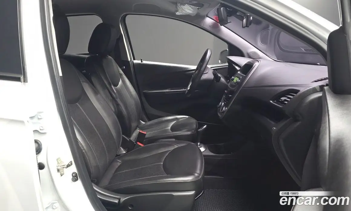 Chevrolet Spark 2015 1.0 автомат (гидро), фото 16 Chevrolet Spark 2015 1.0 автомат (гидро), фото 16