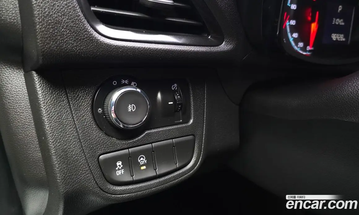 Chevrolet Spark 2015 1.0 автомат (гидро), фото 24 Chevrolet Spark 2015 1.0 автомат (гидро), фото 24