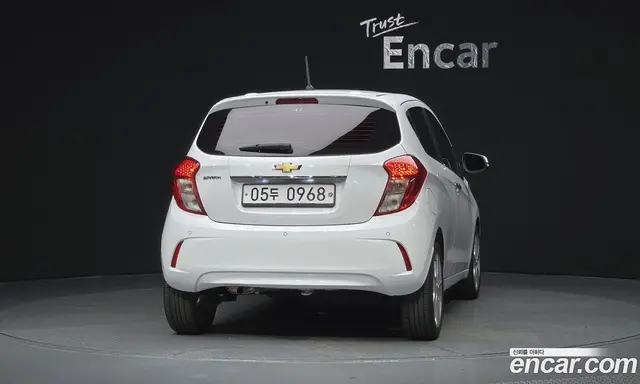 Chevrolet Spark 2015 1.0 автомат (гидро), миниатюра 4 Chevrolet Spark 2015 1.0 автомат (гидро), миниатюра 4