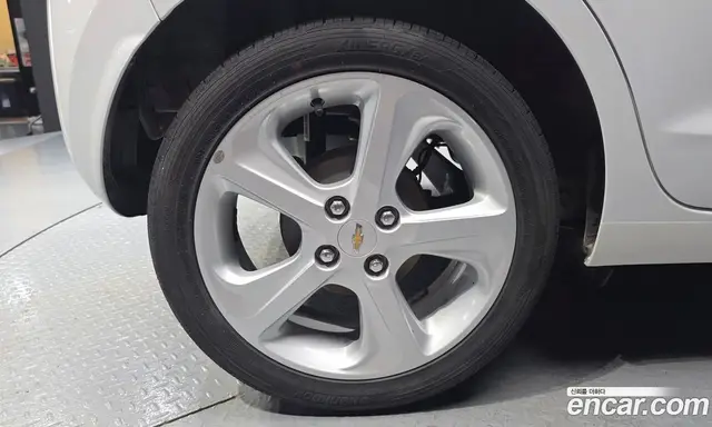 Chevrolet Spark 2015 1.0 автомат (гидро), миниатюра 5 Chevrolet Spark 2015 1.0 автомат (гидро), миниатюра 5