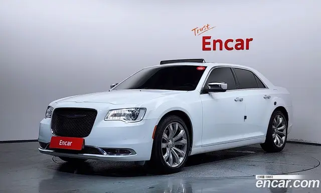 Chrysler 300C, 2017, 104 487 км Chrysler 300C, 2017, 104 487 км