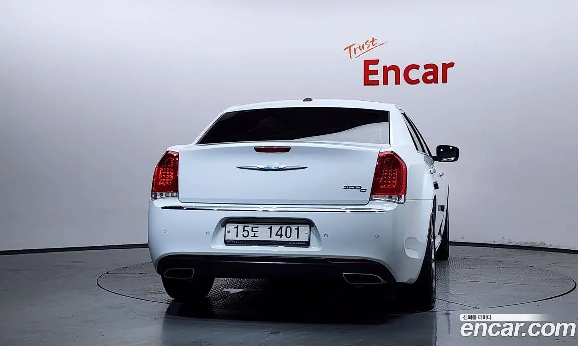 Chrysler 300C 2017 3.6 автомат (гидро), фото 4
