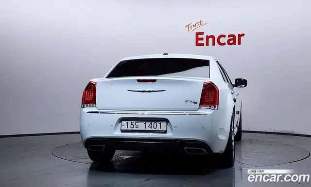 Chrysler 300C 2017 3.6 автомат (гидро), миниатюра 4