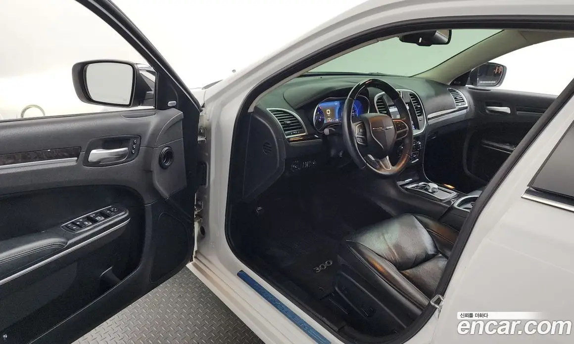 Chrysler 300C 2017 3.6 автомат (гидро), фото 10