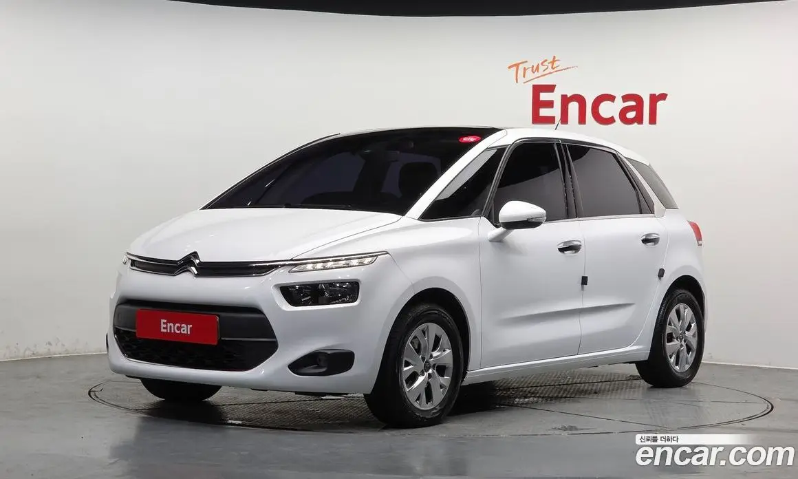 Citroen C4 Picasso 2016 1.6 автомат (гидро), фото 1 Citroen C4 Picasso 2016 1.6 автомат (гидро), фото 1
