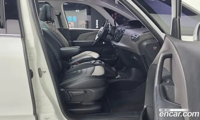 Citroen C4 Picasso 2016 1.6 автомат (гидро), миниатюра 11 Citroen C4 Picasso 2016 1.6 автомат (гидро), миниатюра 11