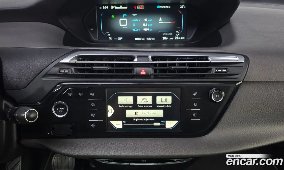 Citroen C4 Picasso 2016 1.6 автомат (гидро), фото 15 Citroen C4 Picasso 2016 1.6 автомат (гидро), фото 15