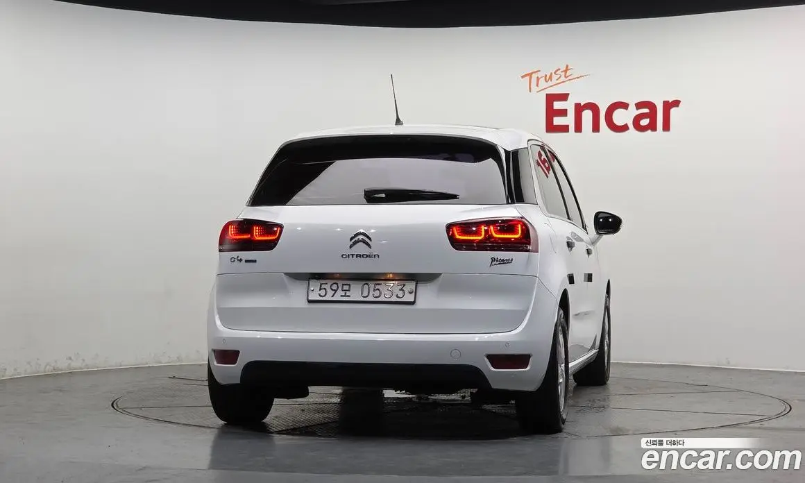 Citroen C4 Picasso 2016 1.6 автомат (гидро), фото 4 Citroen C4 Picasso 2016 1.6 автомат (гидро), фото 4