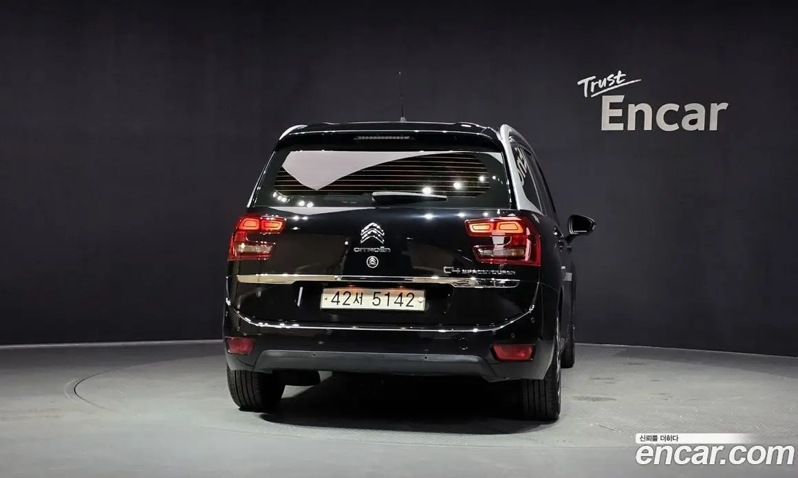 Citroen C4 Spacetourer 2018 1.6 автомат (гидро), фото 4
