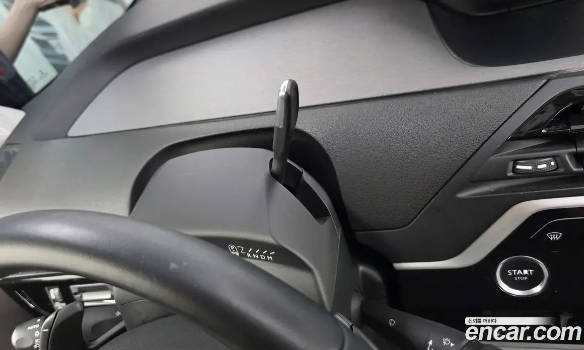 Citroen C4 Spacetourer 2018 1.6 автомат (гидро), фото 9