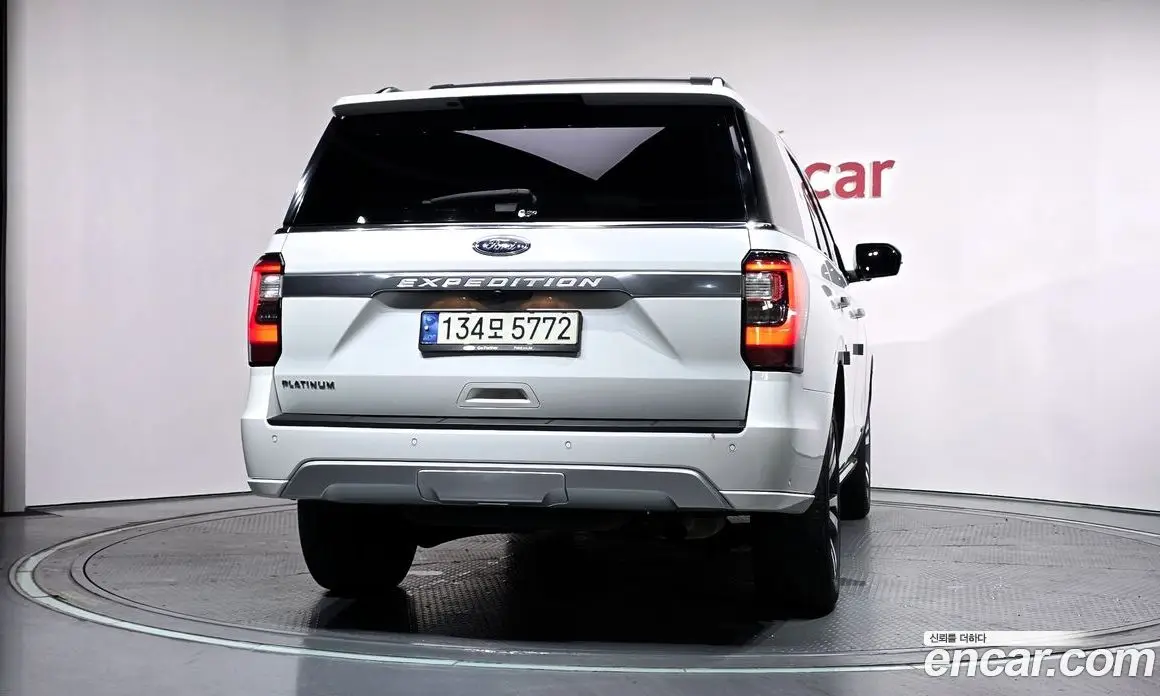 Ford Expedition 2021 3.5 автомат (гидро), фото 4 Ford Expedition 2021 3.5 автомат (гидро), фото 4