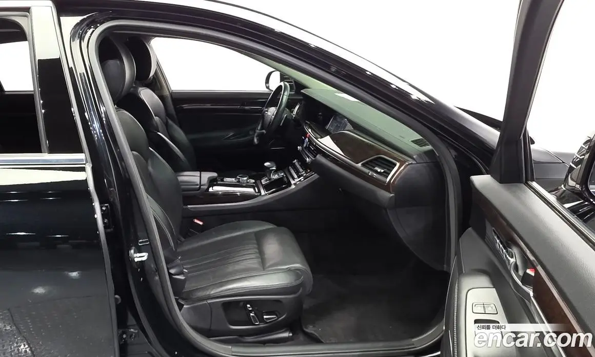 Genesis EQ900 2016 3.8 автомат (гидро), фото 16 Genesis EQ900 2016 3.8 автомат (гидро), фото 16
