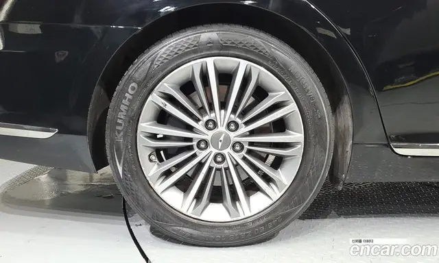 Genesis EQ900 2016 3.8 автомат (гидро), миниатюра 5 Genesis EQ900 2016 3.8 автомат (гидро), миниатюра 5