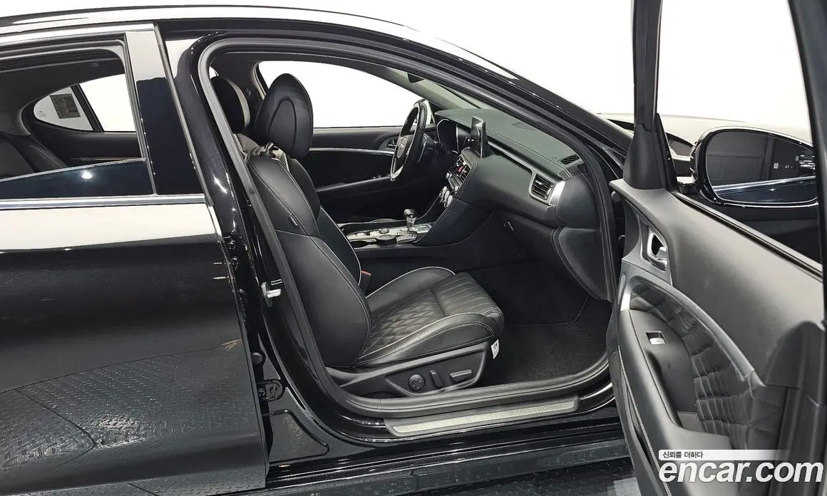 Genesis G70 2018 2.0 автомат (гидро), фото 16